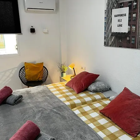 By Malagagrupos Centro Historico Parking Gratis 3 *